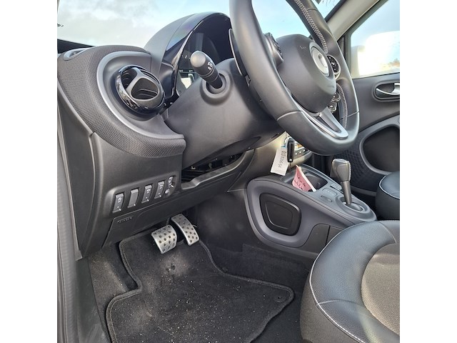 Personenauto, smart, fortwo 1.0 brabus, 2018 - afbeelding 35 van  43