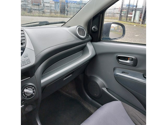 Personenauto, suzuki, alto, 2014 - afbeelding 39 van  50