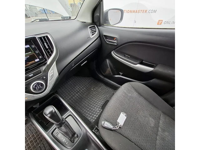 Personenauto, suzuki, baleno - afbeelding 18 van  46