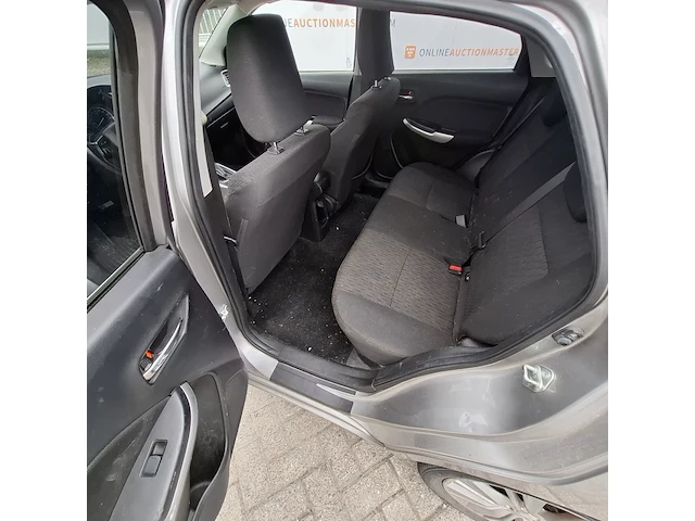 Personenauto, suzuki, baleno - afbeelding 20 van  46