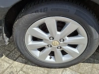 Personenauto suzuki, liana 1.6 exclusive, bouwjaar 2004 - afbeelding 4 van  35