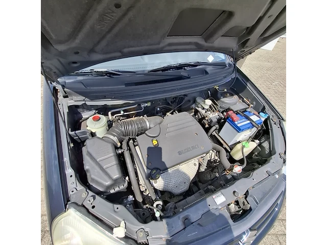 Personenauto suzuki, liana 1.6 exclusive, bouwjaar 2004 - afbeelding 26 van  35