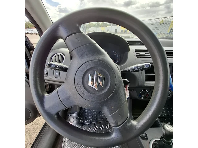 Personenauto suzuki, swift 1.3gls, zwart, bouwjaar 2006 - afbeelding 10 van  26