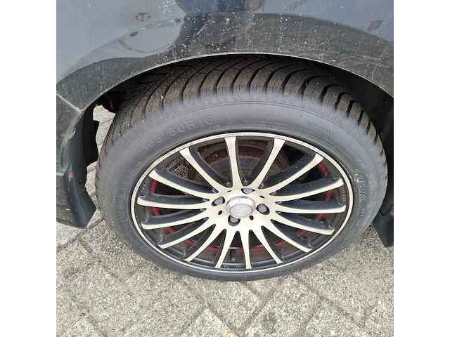 Personenauto suzuki, swift 1.3gls, zwart, bouwjaar 2006 - afbeelding 17 van  26