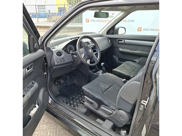 Personenauto suzuki, swift 1.3gls, zwart, bouwjaar 2006 - afbeelding 8 van  26