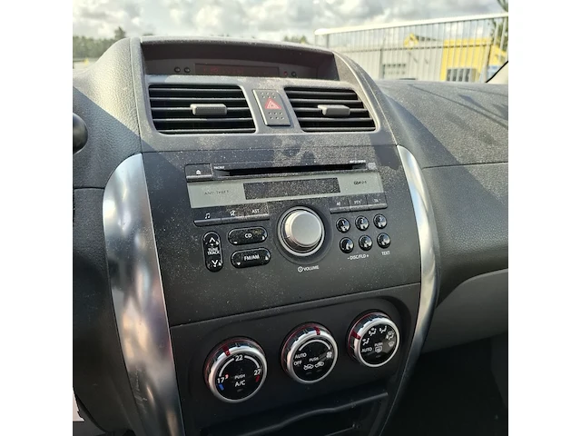 Personenauto suzuki, sx4 1.6, bouwjaar 2008 - afbeelding 8 van  31