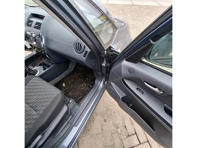 Personenauto suzuki, sx4 1.6 shogun, bouwjaar 2008 - afbeelding 18 van  47