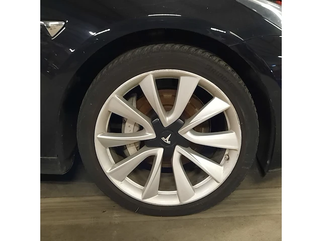 Personenauto tesla, model 3 long range awd 75 kwh, zwart, bouwjaar 2019 - afbeelding 3 van  25