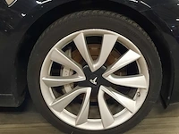 Personenauto tesla, model 3 long range awd 75 kwh, zwart, bouwjaar 2019 - afbeelding 3 van  25