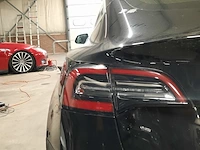 Personenauto tesla, model 3 long range awd 75 kwh, zwart, bouwjaar 2019 - afbeelding 24 van  25