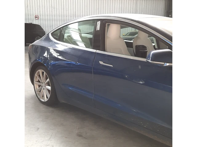 Personenauto tesla, model 3 performance awd 75 kwh, blauw, bouwjaar 2019 - afbeelding 34 van  51