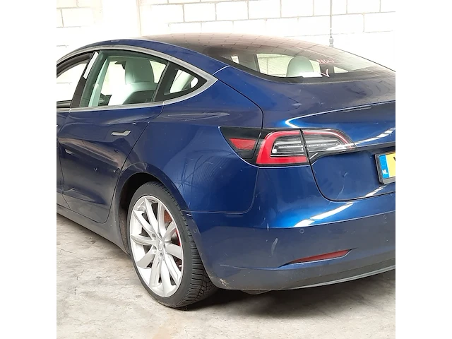 Personenauto tesla, model 3 performance awd 75 kwh, blauw, bouwjaar 2019 - afbeelding 51 van  51