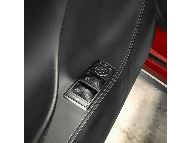 Personenauto tesla, model s 85, rood, bouwjaar 2013 - afbeelding 20 van  36