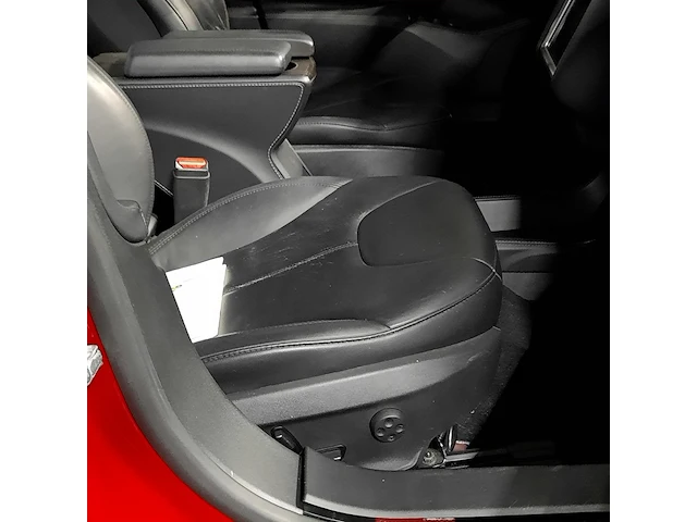 Personenauto tesla, model s 85, rood, bouwjaar 2013 - afbeelding 24 van  36