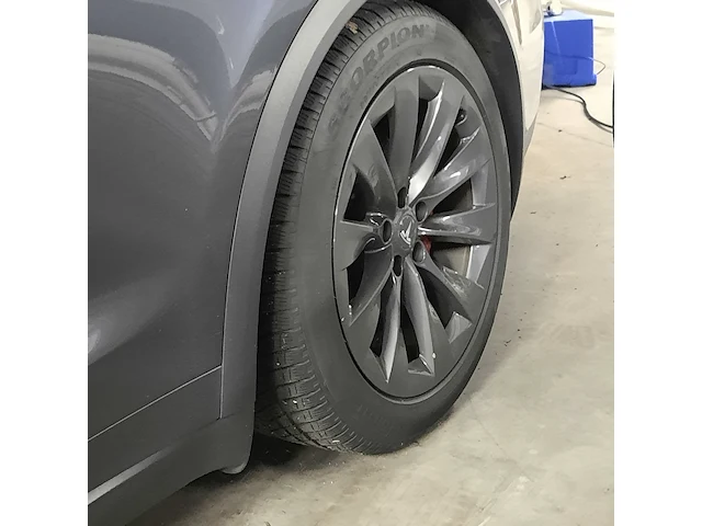 Personenauto tesla, model x 100d, grijs, bouwjaar 2017 - afbeelding 7 van  47