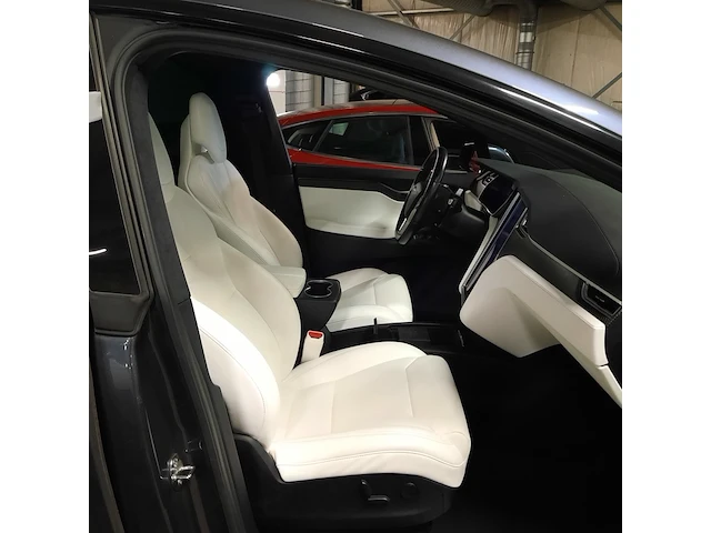Personenauto tesla, model x 100d, grijs, bouwjaar 2017 - afbeelding 10 van  47