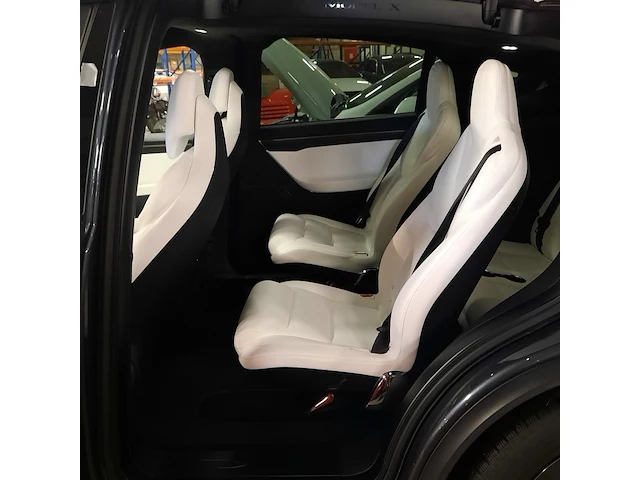 Personenauto tesla, model x 100d, grijs, bouwjaar 2017 - afbeelding 30 van  47