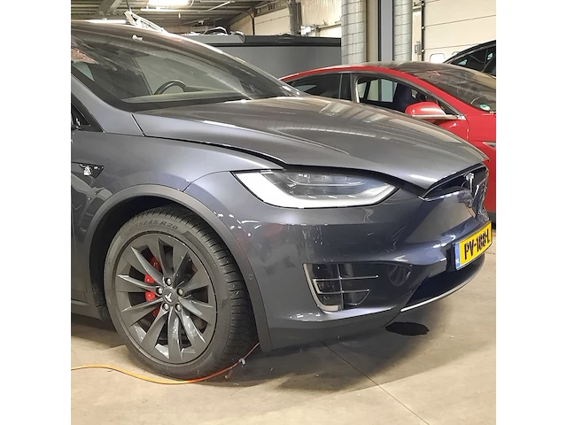 Personenauto tesla, model x 100d, grijs, bouwjaar 2017 - afbeelding 23 van  47