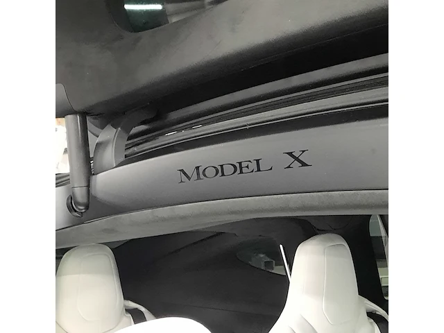 Personenauto tesla, model x 100d, grijs, bouwjaar 2017 - afbeelding 40 van  47