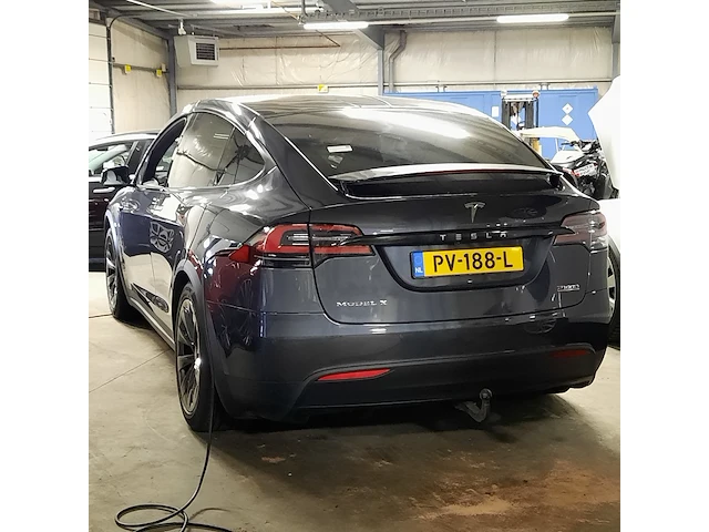 Personenauto tesla, model x 100d, grijs, bouwjaar 2017 - afbeelding 45 van  47