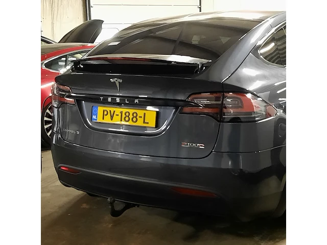 Personenauto tesla, model x 100d, grijs, bouwjaar 2017 - afbeelding 46 van  47