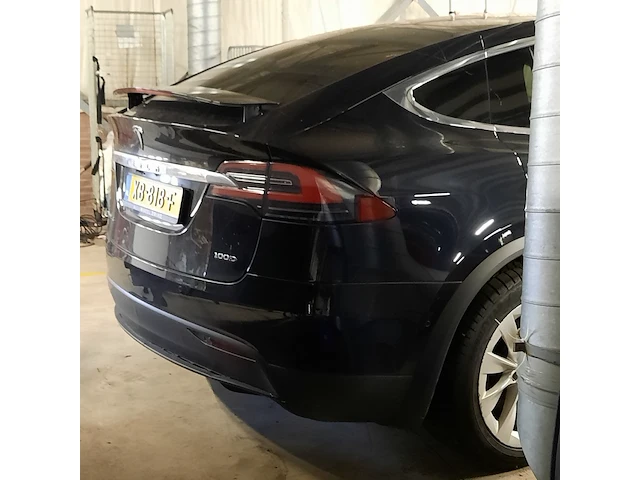 Personenauto tesla, model x 100d, zwart - afbeelding 2 van  38
