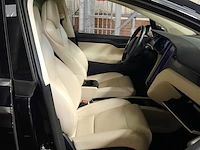 Personenauto tesla, model x 100d, zwart - afbeelding 11 van  38