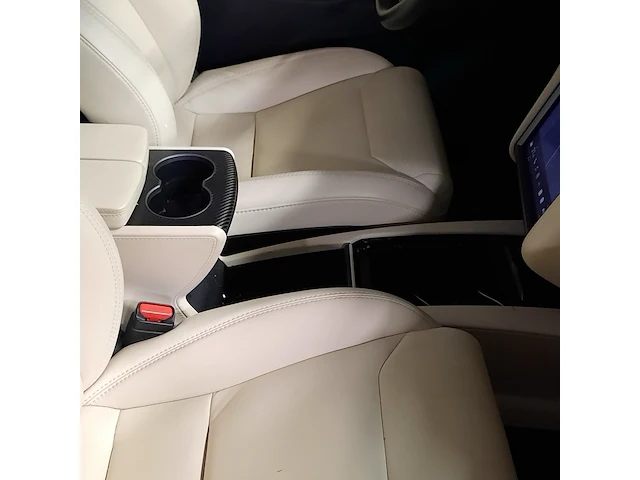Personenauto tesla, model x 100d, zwart - afbeelding 16 van  38