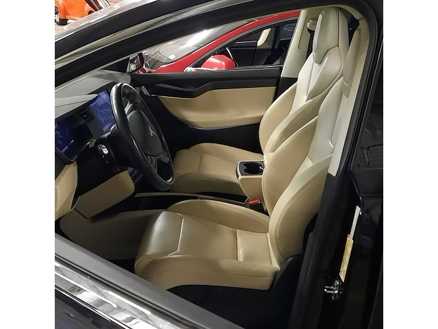 Personenauto tesla, model x 100d, zwart - afbeelding 17 van  38
