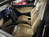 Personenauto tesla, model x 100d, zwart - afbeelding 17 van  38