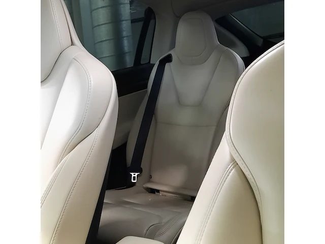 Personenauto tesla, model x 100d, zwart - afbeelding 29 van  38