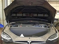 Personenauto tesla, model x 100d, zwart - afbeelding 32 van  38