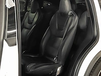 Personenauto tesla, model x 90d, wit, bouwjaar 2017 - afbeelding 31 van  50