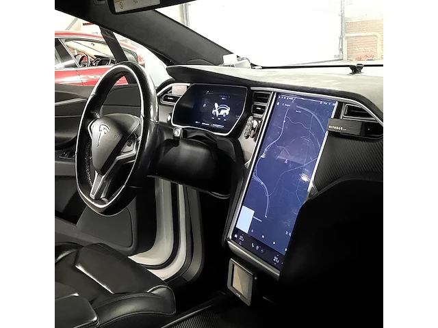Personenauto tesla, model x 90d, wit, bouwjaar 2017 - afbeelding 35 van  50