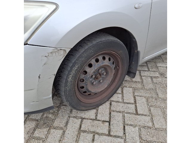 Personenauto, toyota, auris 1.4, 2007 - afbeelding 2 van  40