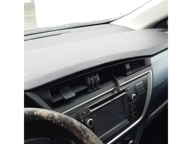 Personenauto , toyota, auris touring sports 1.8 hybrid, 2014 - afbeelding 38 van  55