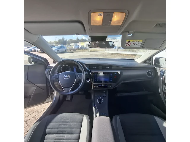 Personenauto toyota, auris touring sports 1.8 hybrid active, grijs, bouwjaar 2019 - afbeelding 5 van  32