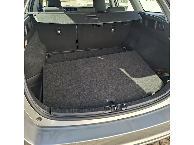 Personenauto toyota, auris touring sports 1.8 hybrid active, grijs, bouwjaar 2019 - afbeelding 26 van  32
