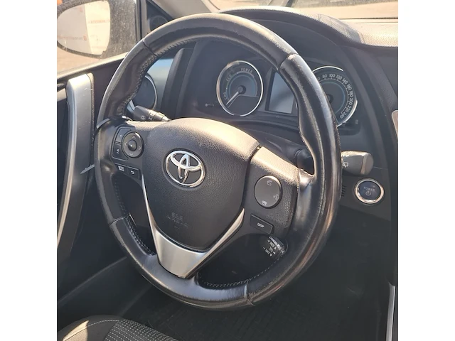 Personenauto toyota, auris touring sports 1.8 hybrid aspiration, bouwjaar 2014 - afbeelding 18 van  49
