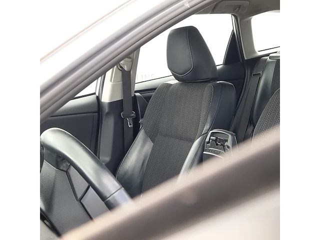 Personenauto toyota, auris touring sports 1.8 hybrid executive, bouwjaar 2013 - afbeelding 39 van  77