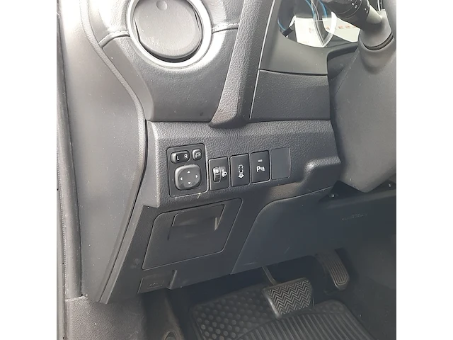 Personenauto toyota, auris touring sports 1.8 hybrid executive, bouwjaar 2013 - afbeelding 42 van  77