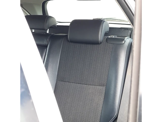 Personenauto toyota, auris touring sports 1.8 hybrid executive, bouwjaar 2013 - afbeelding 61 van  77