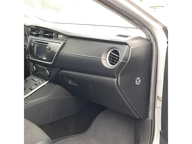 Personenauto toyota, auris touring sports 1.8 hybrid executive, bouwjaar 2013 - afbeelding 70 van  77