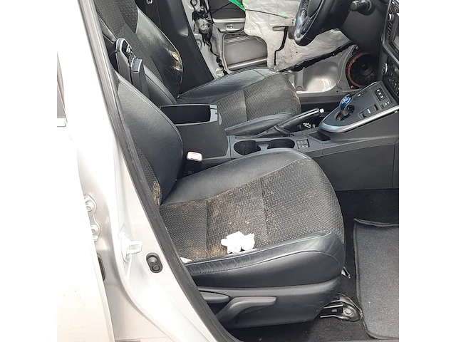 Personenauto toyota, auris touring sports 1.8 hybrid executive, bouwjaar 2013 - afbeelding 72 van  77