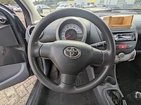 Personenauto toyota, aygo 1.0, grijs, bouwjaar 2007 - afbeelding 5 van  43