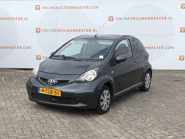 Personenauto toyota, aygo 1.0, grijs, bouwjaar 2007 - afbeelding 1 van  43