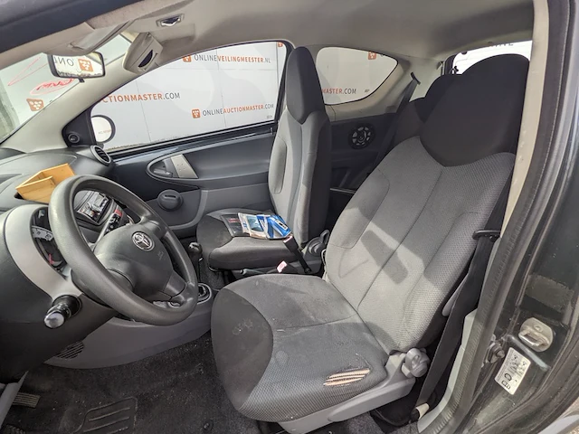 Personenauto toyota, aygo 1.0, grijs, bouwjaar 2007 - afbeelding 15 van  43