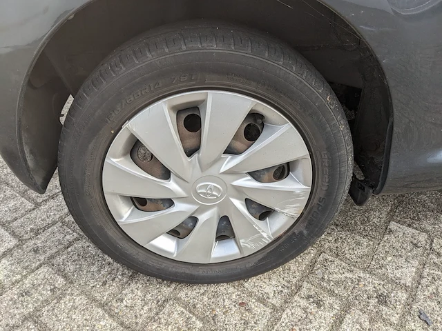 Personenauto toyota, aygo 1.0, grijs, bouwjaar 2007 - afbeelding 20 van  43