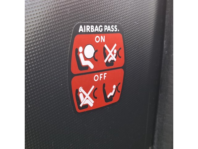 Personenauto toyota, aygo 1.0, grijs, bouwjaar 2008 - afbeelding 17 van  47