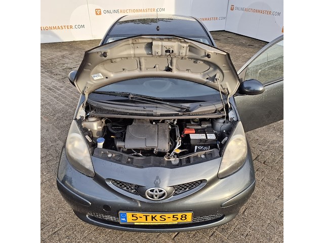 Personenauto toyota, aygo 1.0, grijs, bouwjaar 2008 - afbeelding 35 van  47